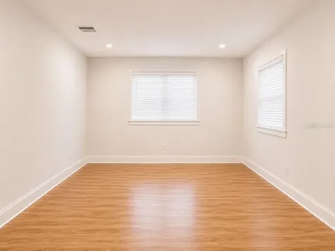 108 Mission Hills Avenue Tampa FL 33617