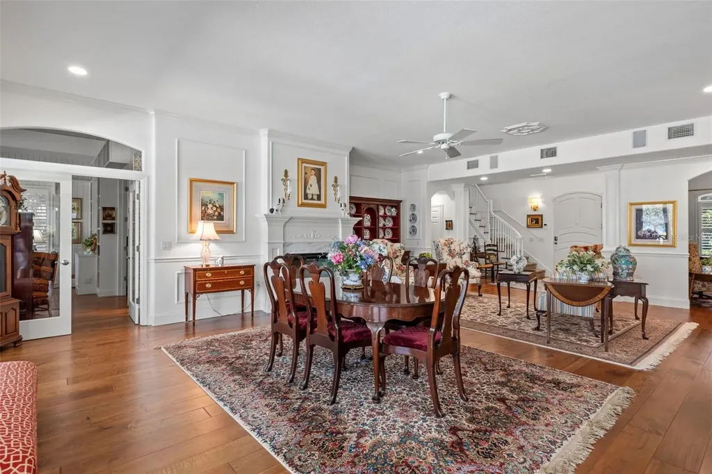 8152 Longbay Boulevard Sarasota FL 34243