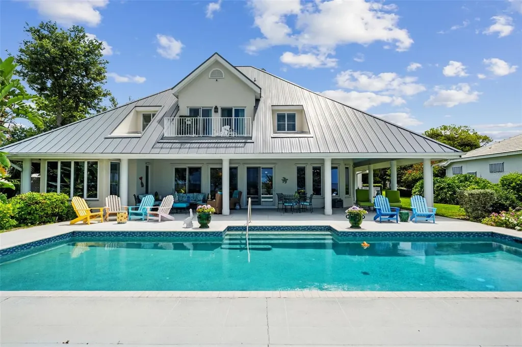8152 Longbay Boulevard Sarasota FL 34243