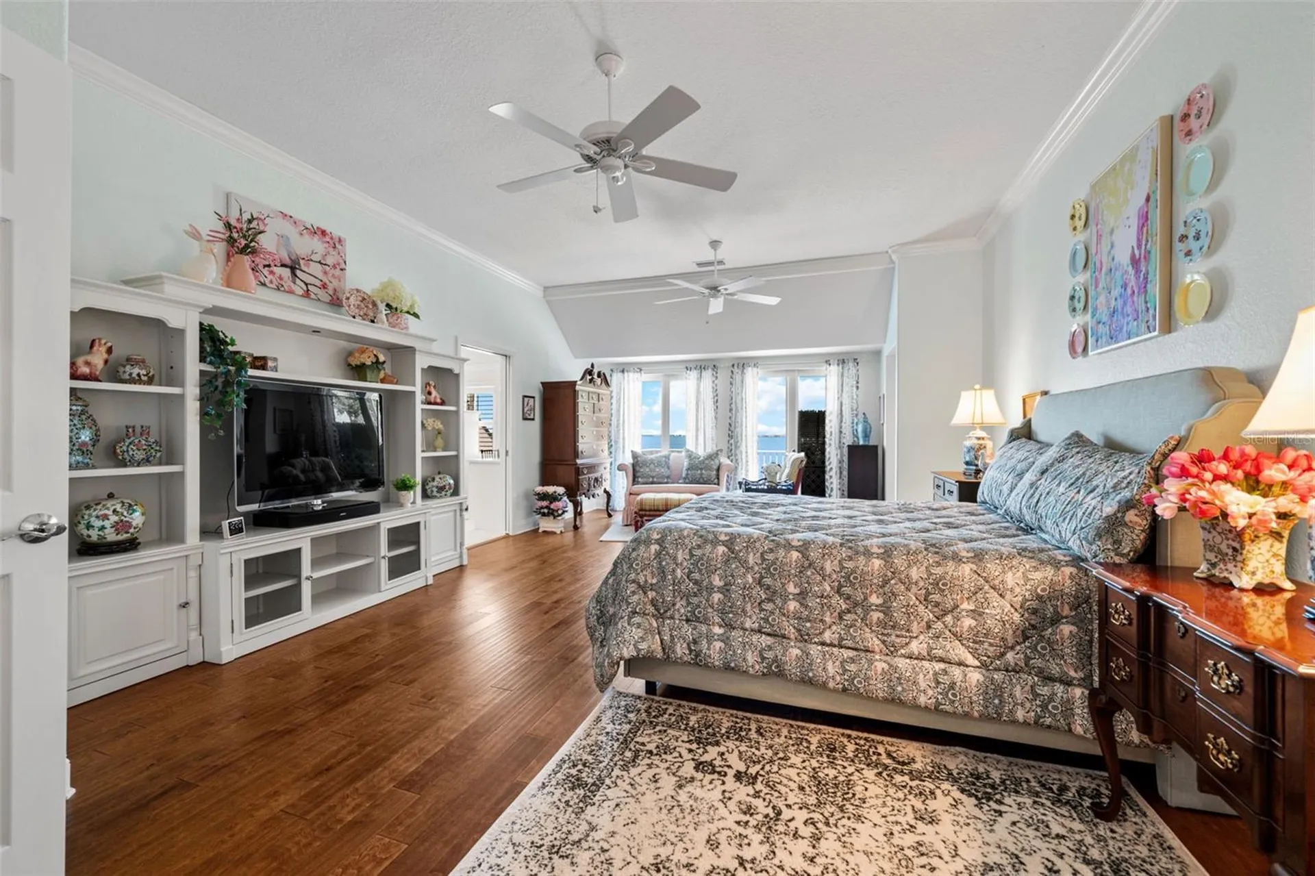 8152 Longbay Boulevard Sarasota FL 34243