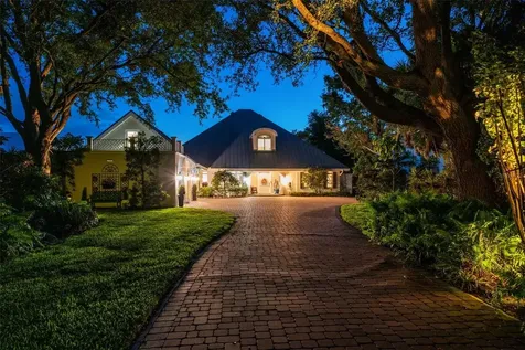 8152 Longbay Boulevard Sarasota FL 34243