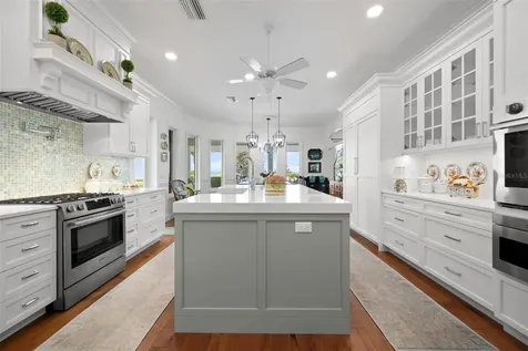 8152 Longbay Boulevard Sarasota FL 34243