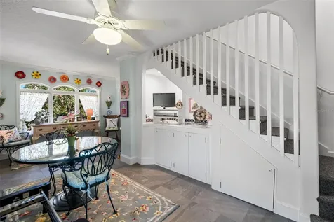 8152 Longbay Boulevard Sarasota FL 34243