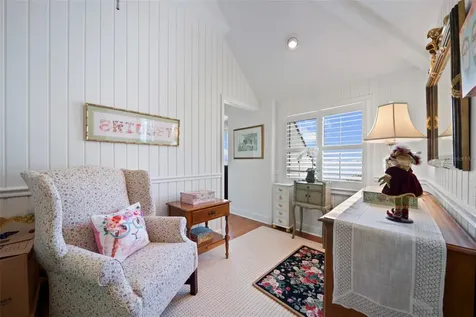 8152 Longbay Boulevard Sarasota FL 34243
