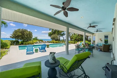 8152 Longbay Boulevard Sarasota FL 34243
