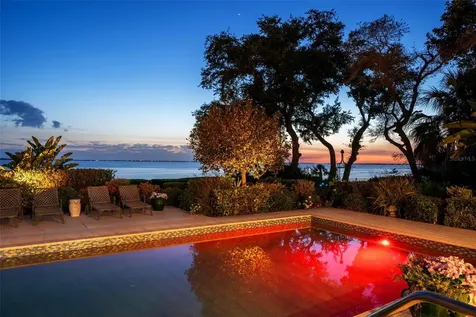 8152 Longbay Boulevard Sarasota FL 34243