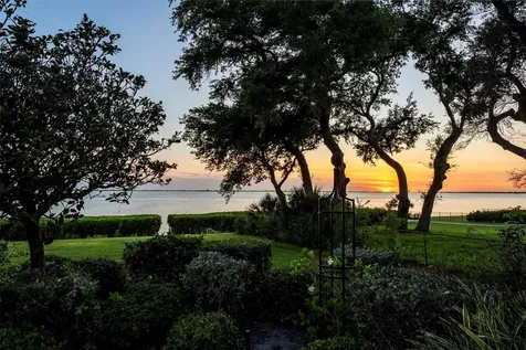 8152 Longbay Boulevard Sarasota FL 34243