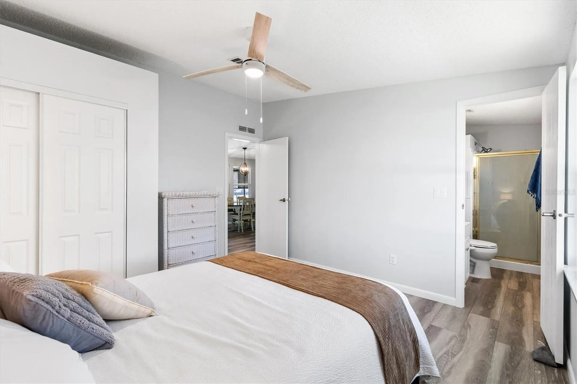 1555 Hillcrest Drive The Villages FL 32159