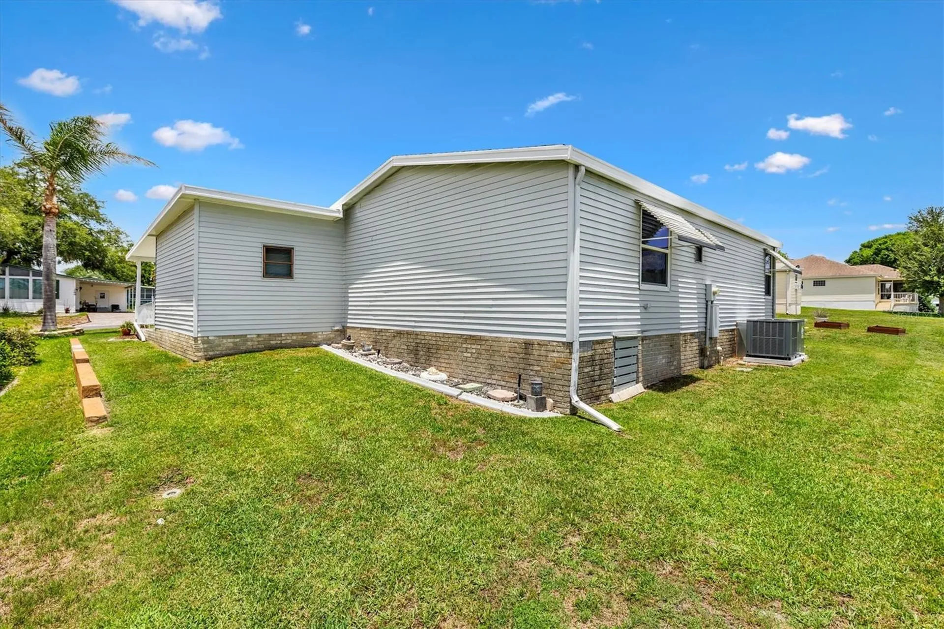 1555 Hillcrest Drive The Villages FL 32159