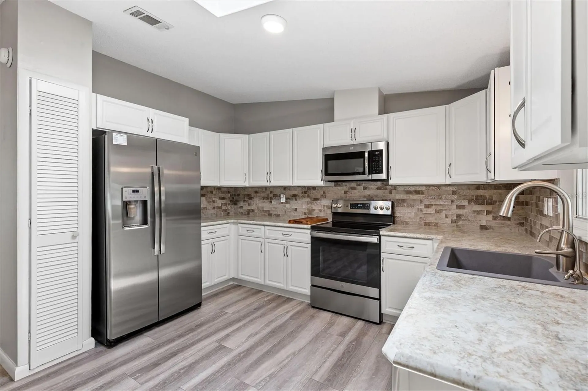 1555 Hillcrest Drive The Villages FL 32159