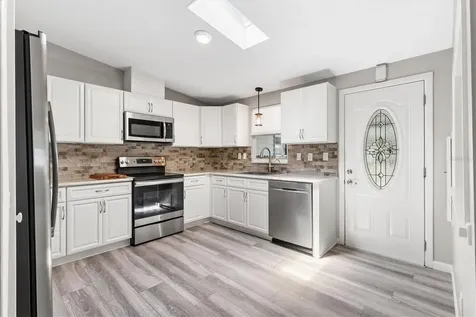 1555 Hillcrest Drive The Villages FL 32159