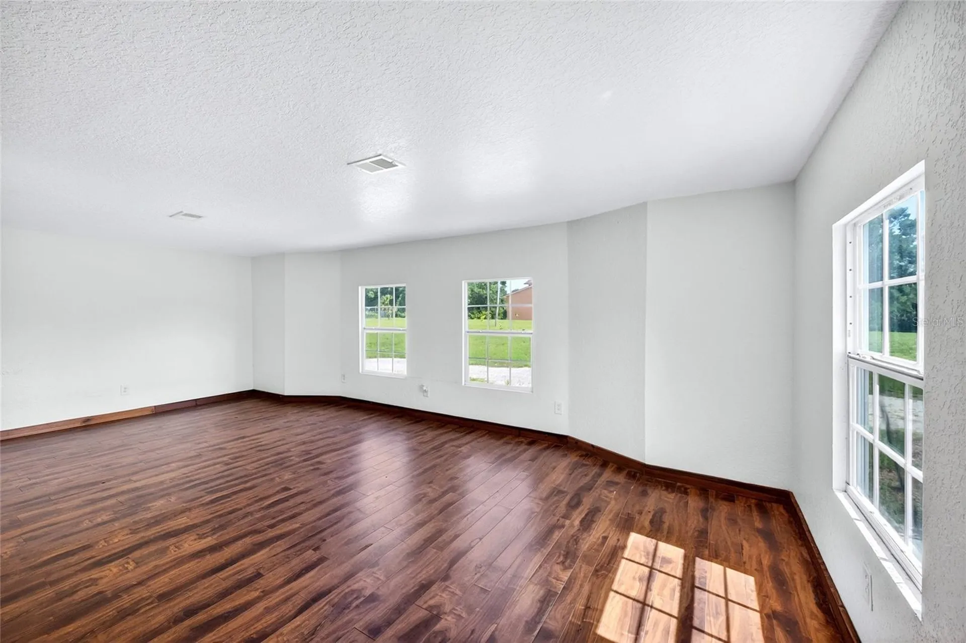4162 Laughlin Road Mount Dora FL 32757