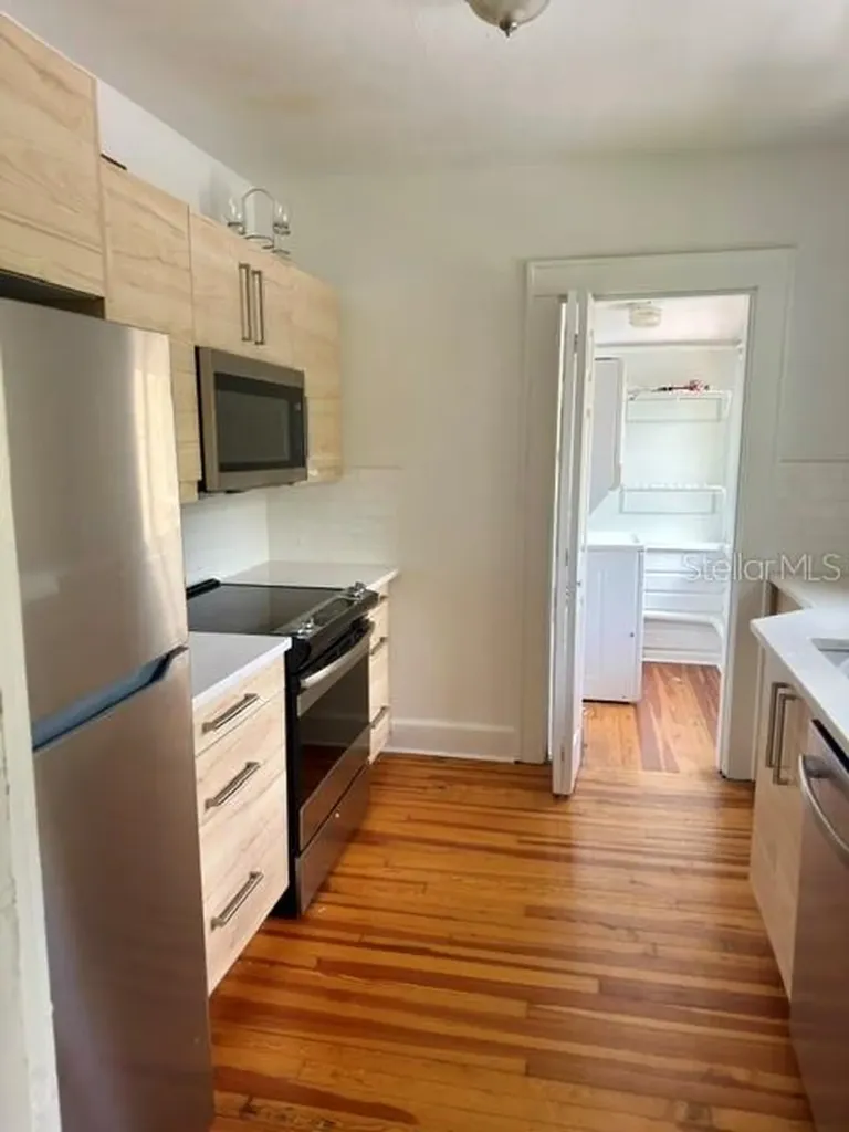 1416 Locust Street NE St Petersburg FL 33704