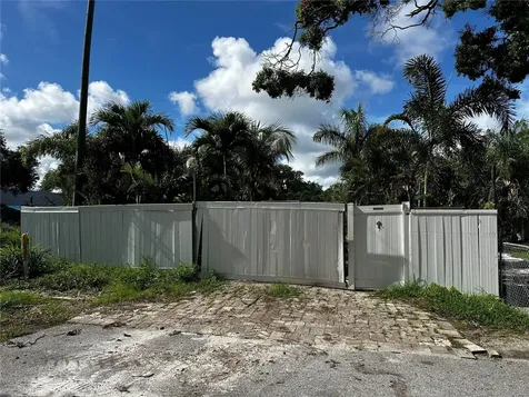 715 Smith Street Clearwater FL 33756
