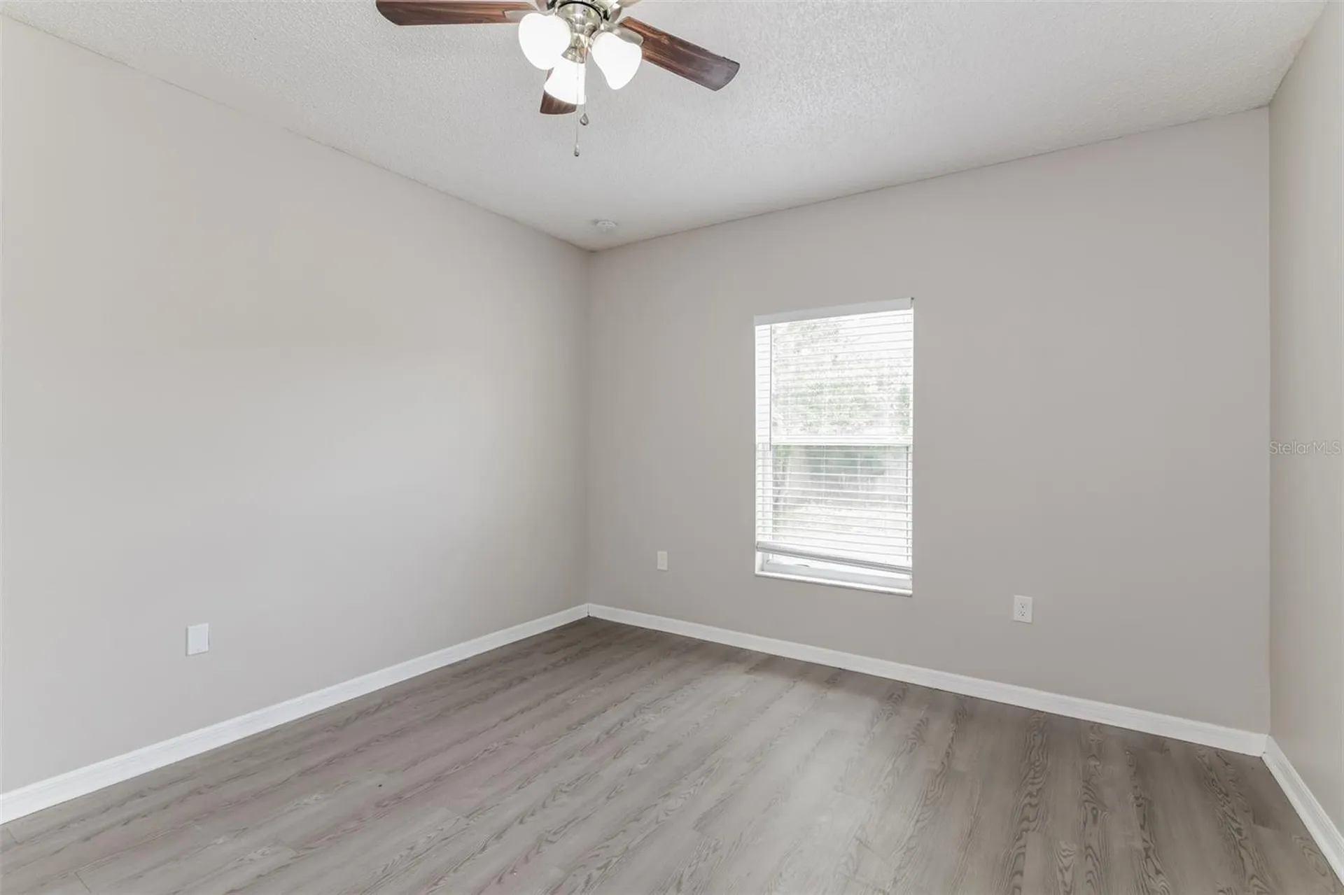 232 Cobalt Drive Kissimmee FL 34758