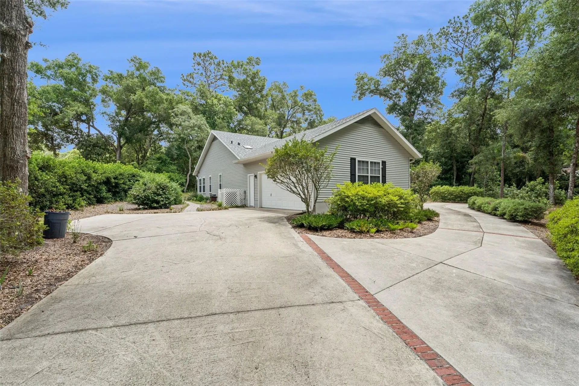 317 Crooked Tree Trail Deland FL 32724