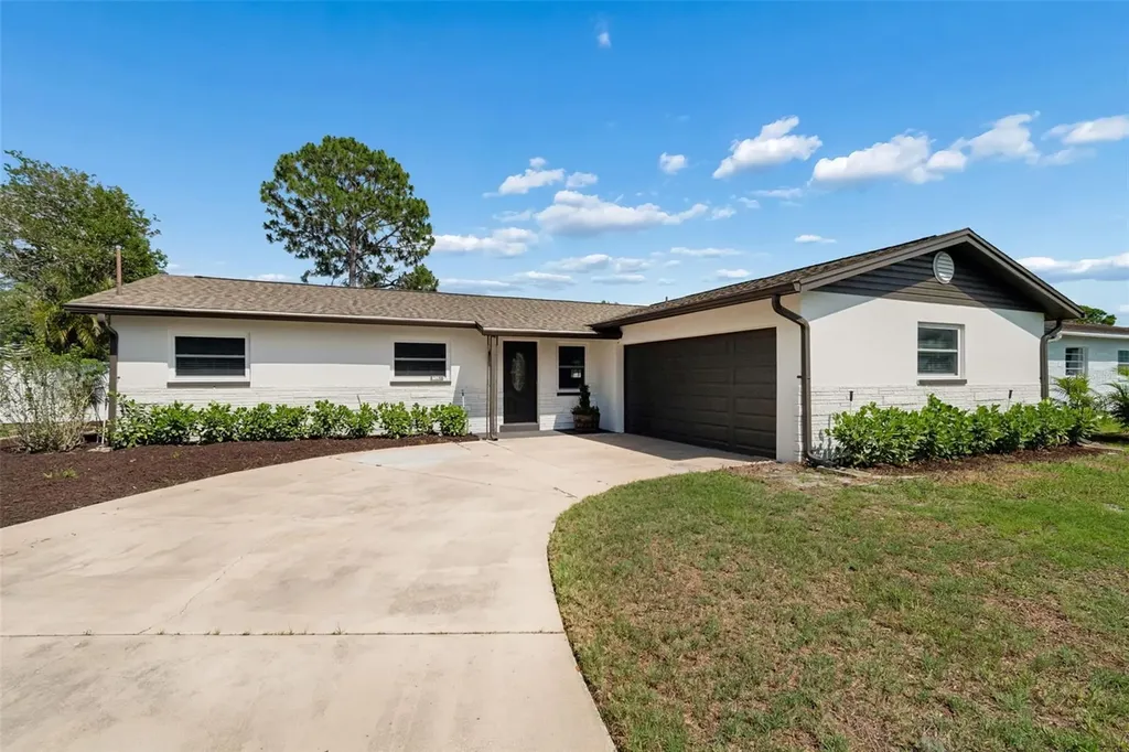 6003 Tampa Shores Boulevard Tampa FL 33615
