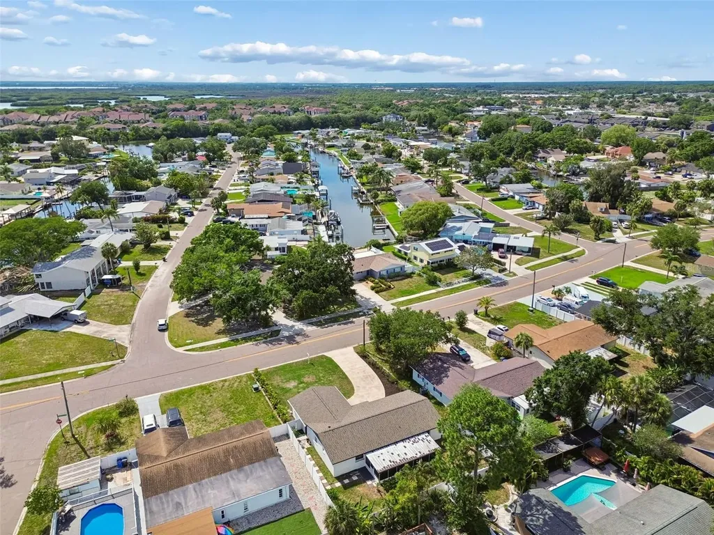6003 Tampa Shores Boulevard Tampa FL 33615
