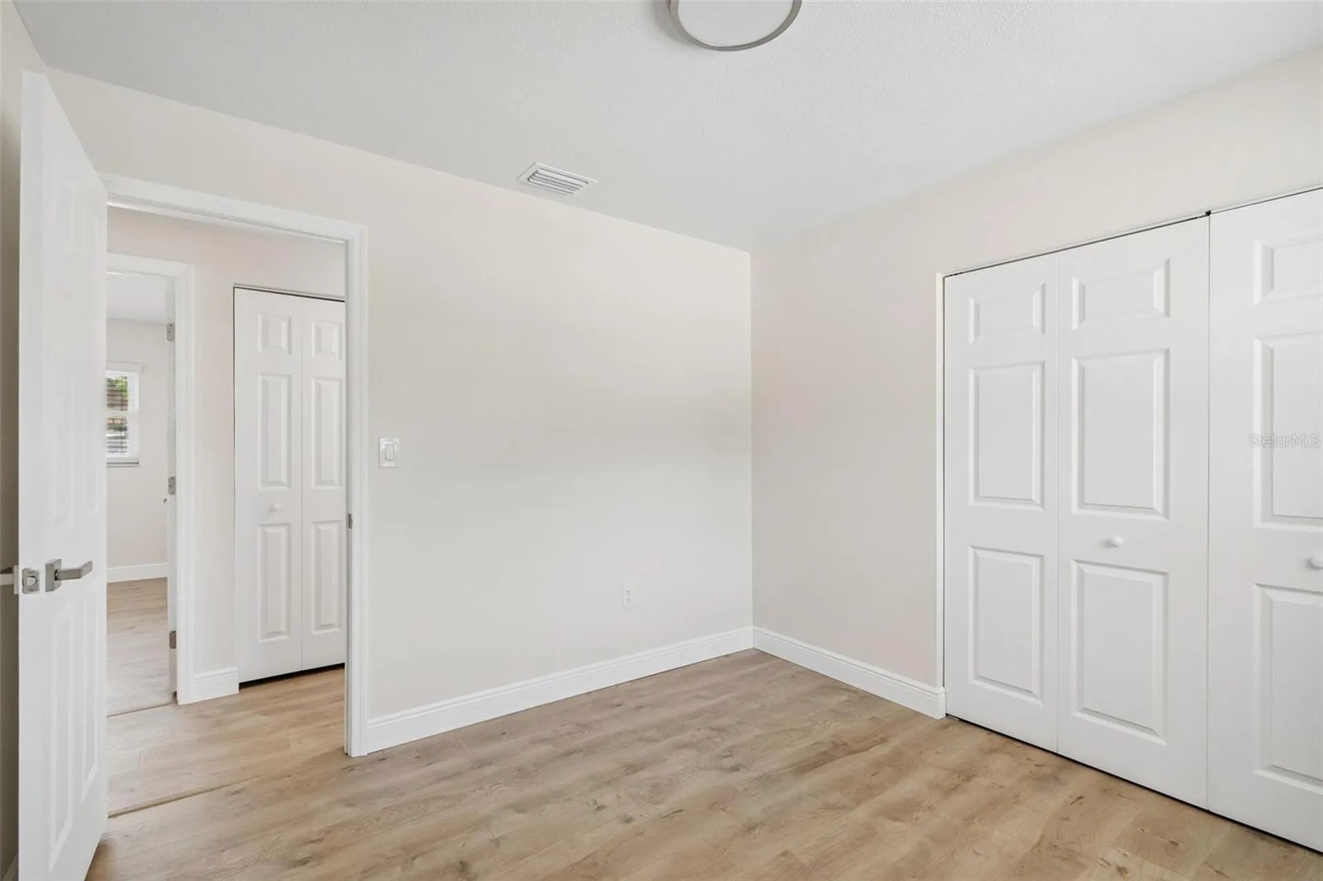 6003 Tampa Shores Boulevard Tampa FL 33615