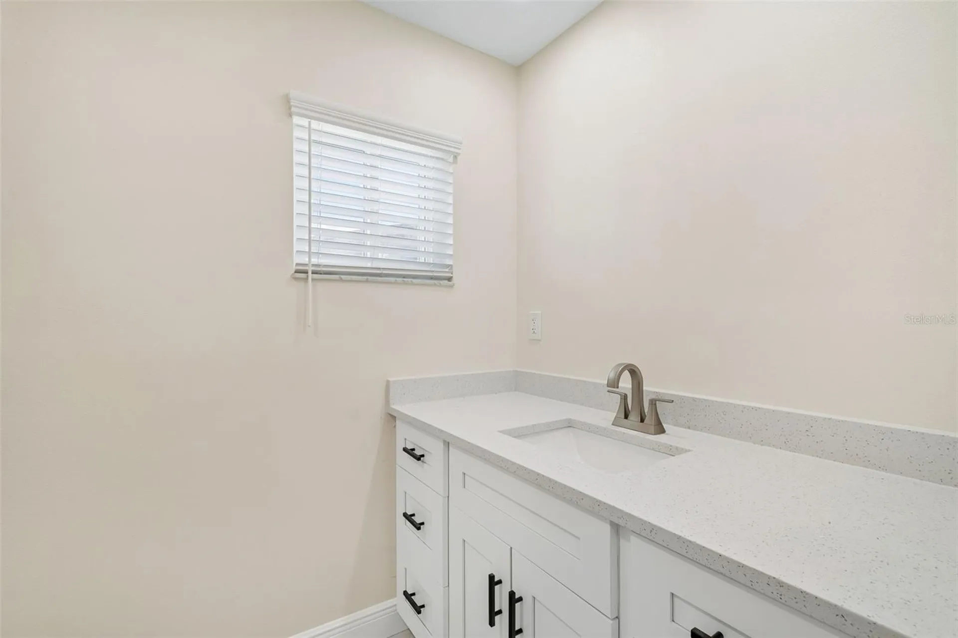 6003 Tampa Shores Boulevard Tampa FL 33615