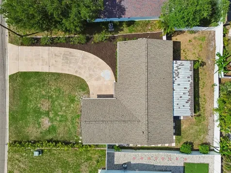 6003 Tampa Shores Boulevard Tampa FL 33615
