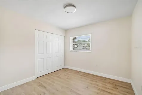 6003 Tampa Shores Boulevard Tampa FL 33615