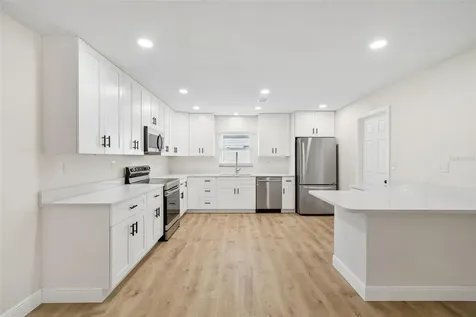 6003 Tampa Shores Boulevard Tampa FL 33615