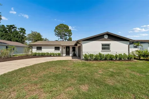 6003 Tampa Shores Boulevard Tampa FL 33615