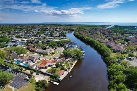 6003 Tampa Shores Boulevard Tampa FL 33615