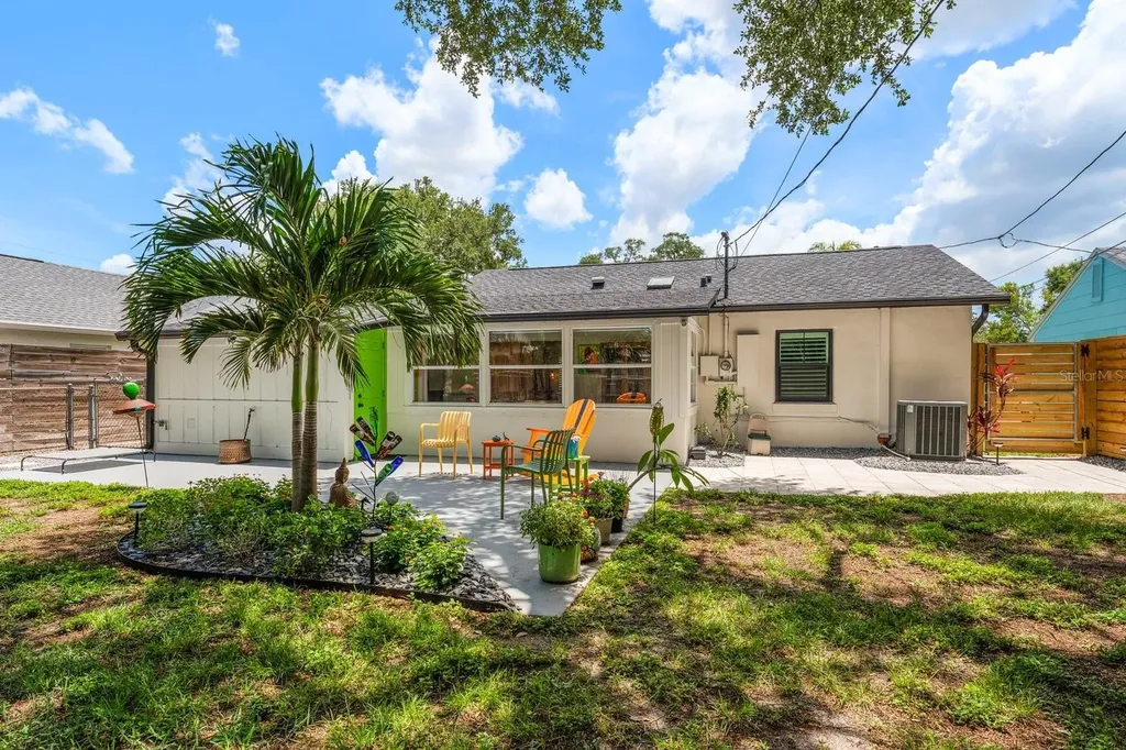 512 Roanoke Street Dunedin FL 34698