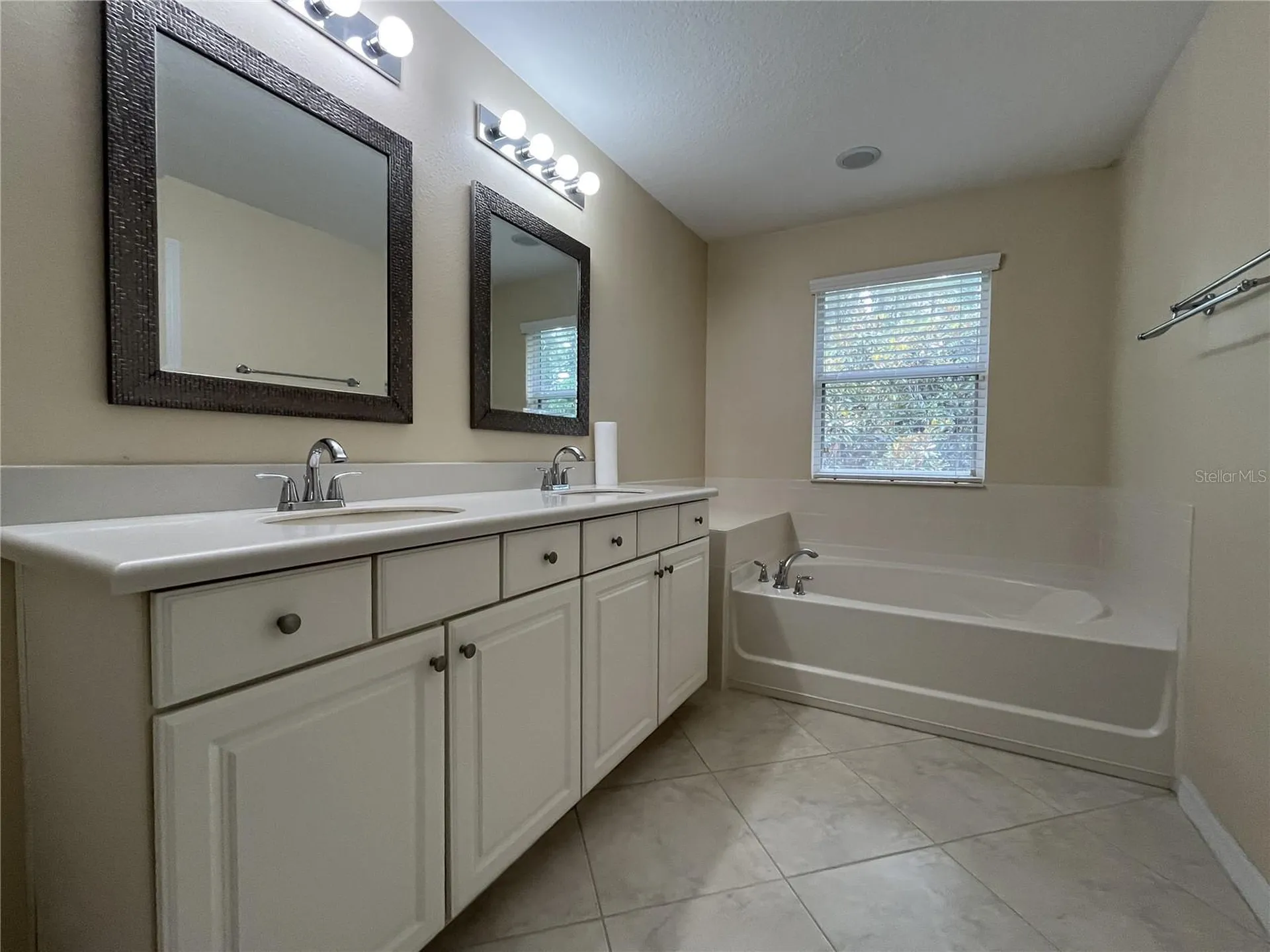4956 Matteo Trail Orlando FL 32839
