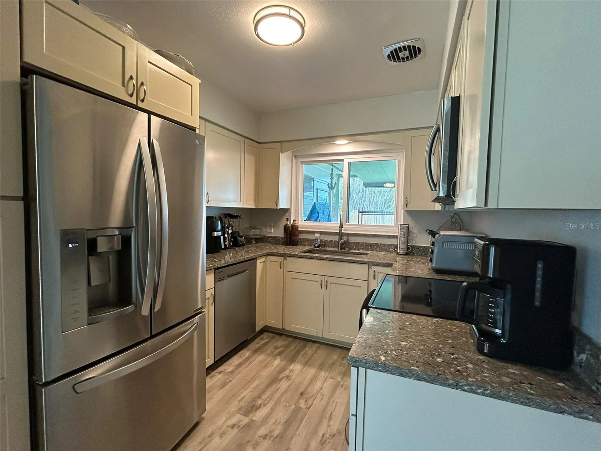 1615 Pinewood Drive Clearwater FL 33756