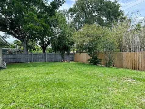1615 Pinewood Drive Clearwater FL 33756