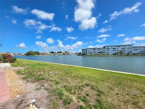 6025 Shore Boulevard S Gulfport FL 33707