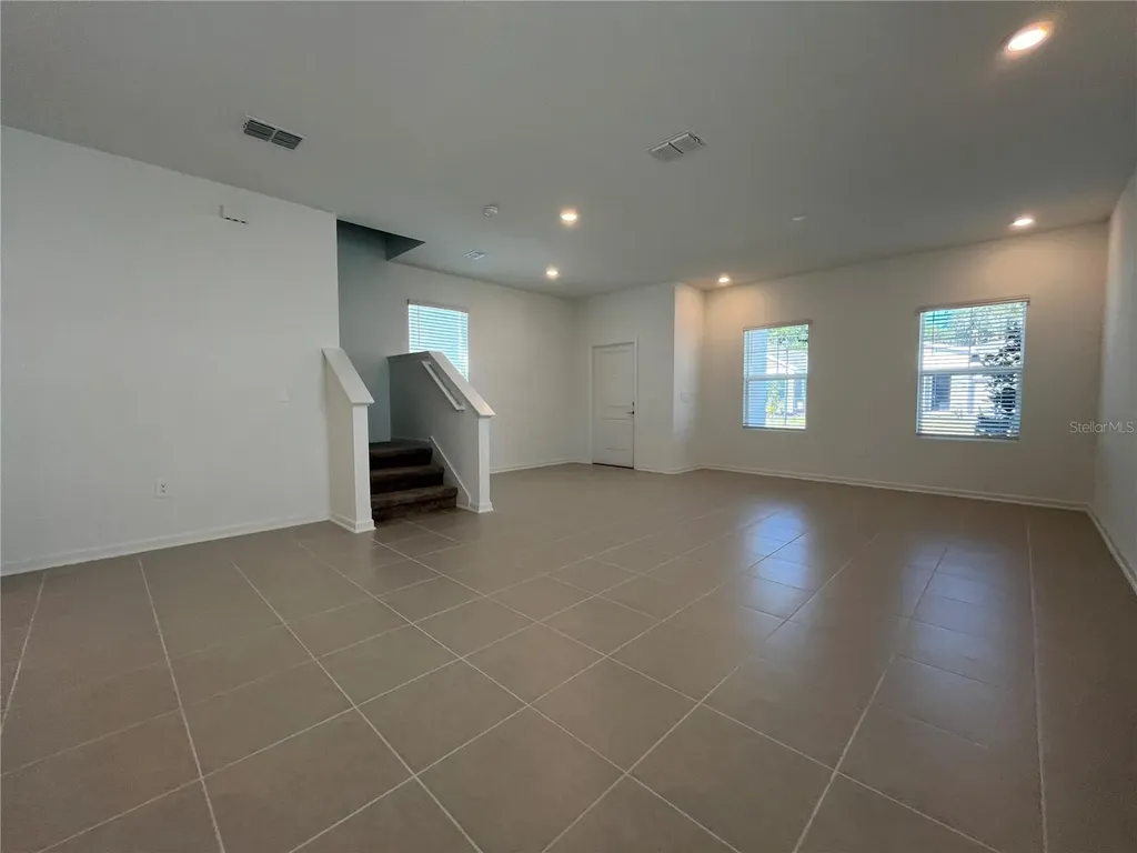Apopka FL 32703
