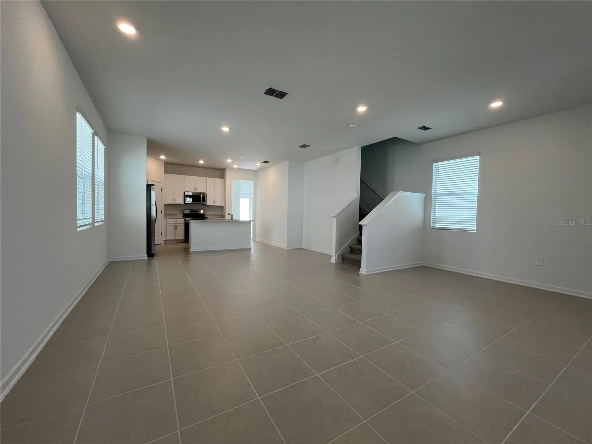 Apopka FL 32703
