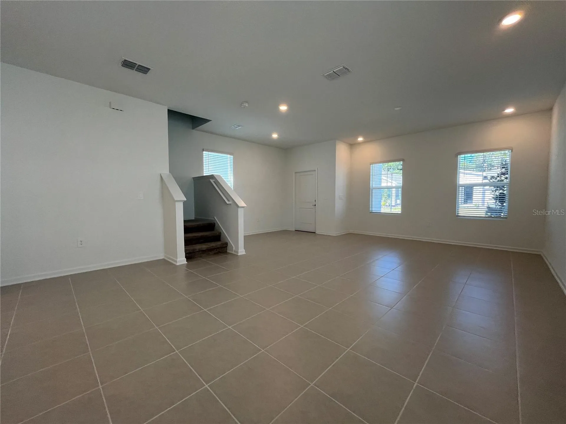 Apopka FL 32703