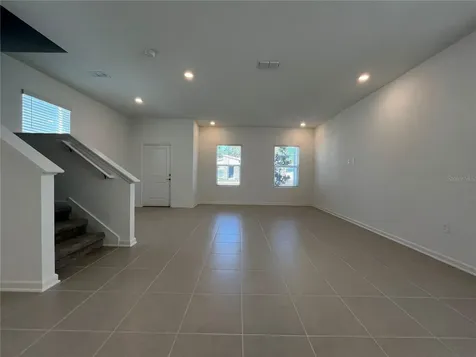 Apopka FL 32703