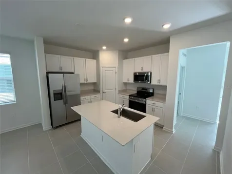 Apopka FL 32703