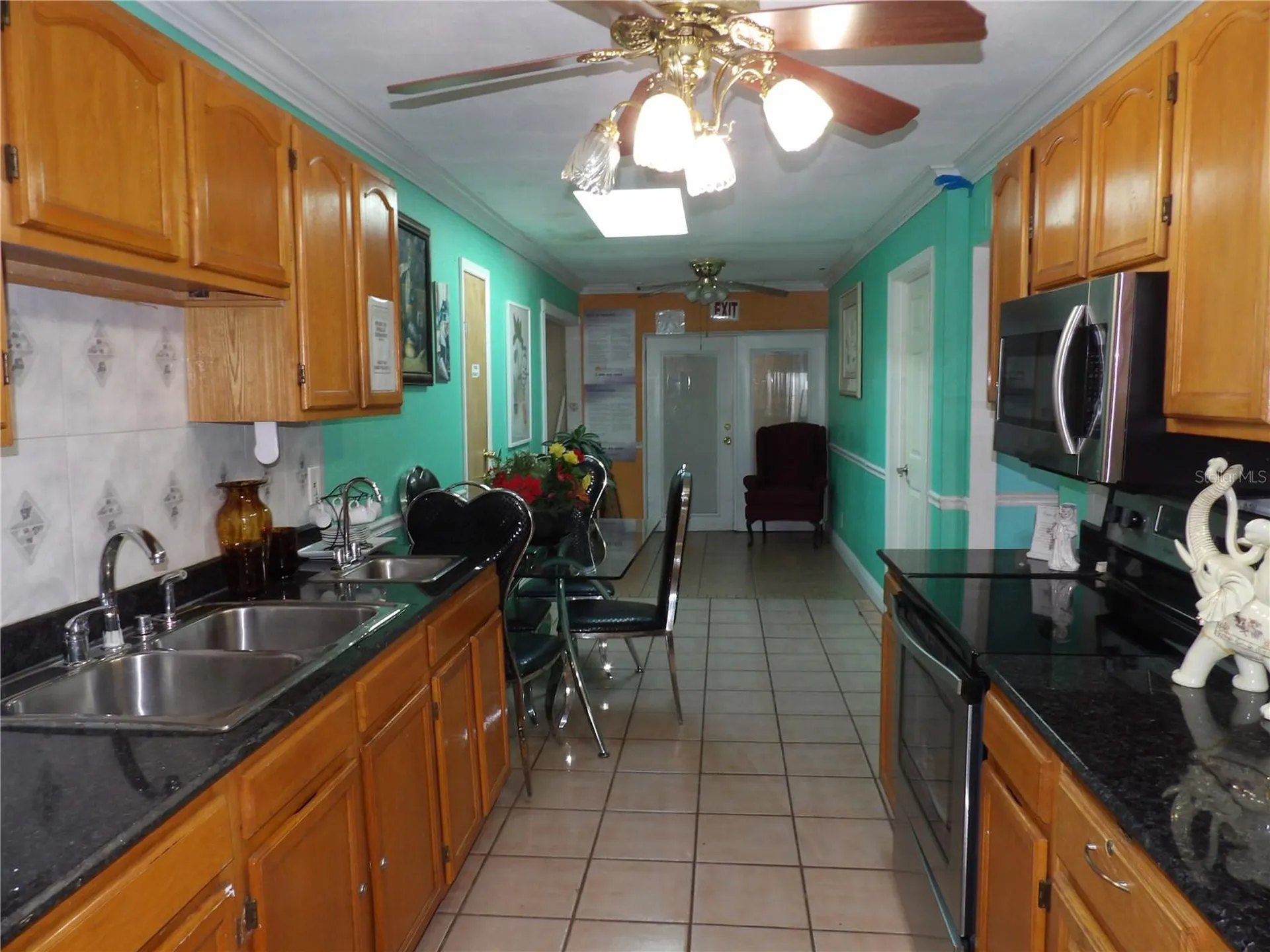 6521 W Hanna Avenue Tampa FL 33634