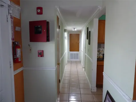 6521 W Hanna Avenue Tampa FL 33634