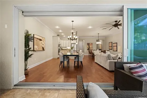 606 S Lincoln Avenue Tampa FL 33609
