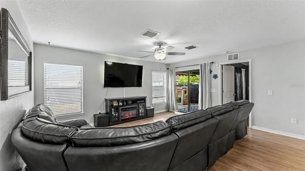 5739 Lacar Way Lakeland FL 33805