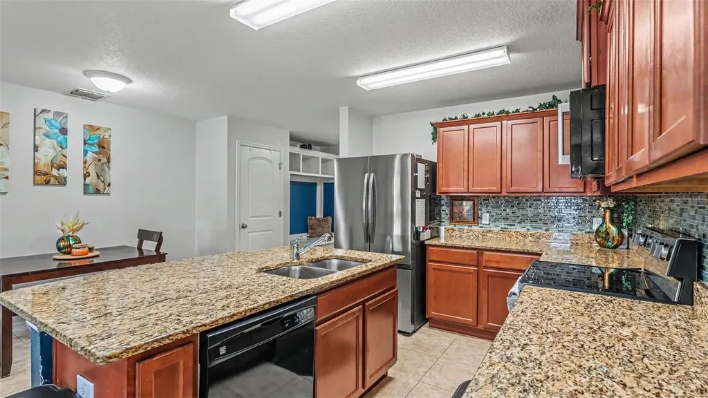 5739 Lacar Way Lakeland FL 33805