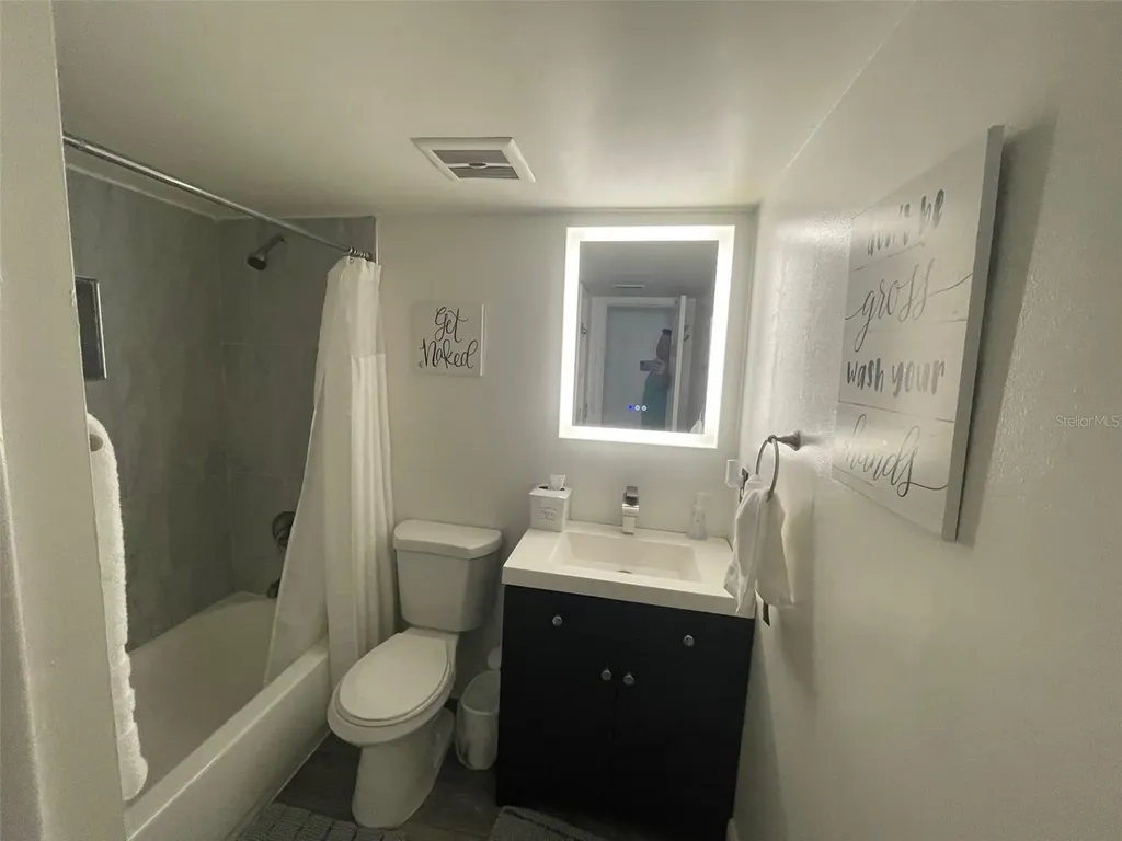 1700 SW 16th Court Gainesville FL 32608