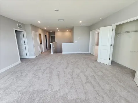 2488 Chapel Oak Bend Wesley Chapel FL 33543