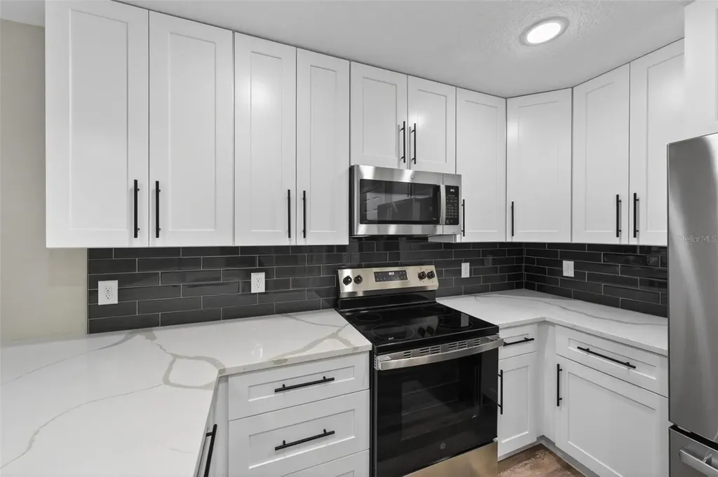 32629 Vista Avenue Leesburg FL 34788