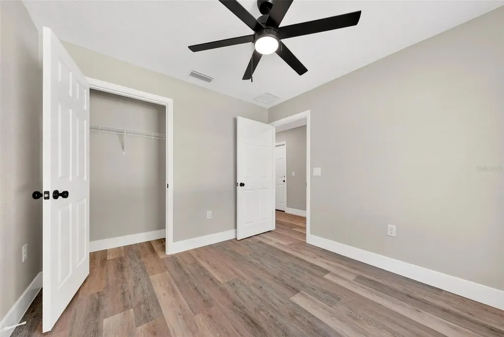 32629 Vista Avenue Leesburg FL 34788