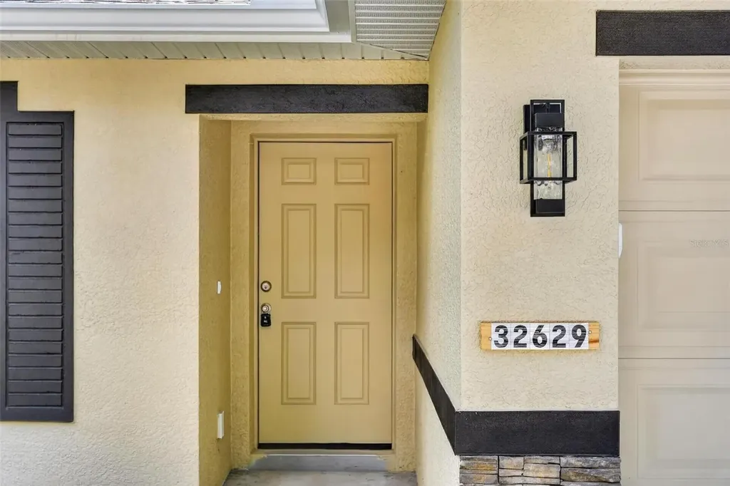 32629 Vista Avenue Leesburg FL 34788