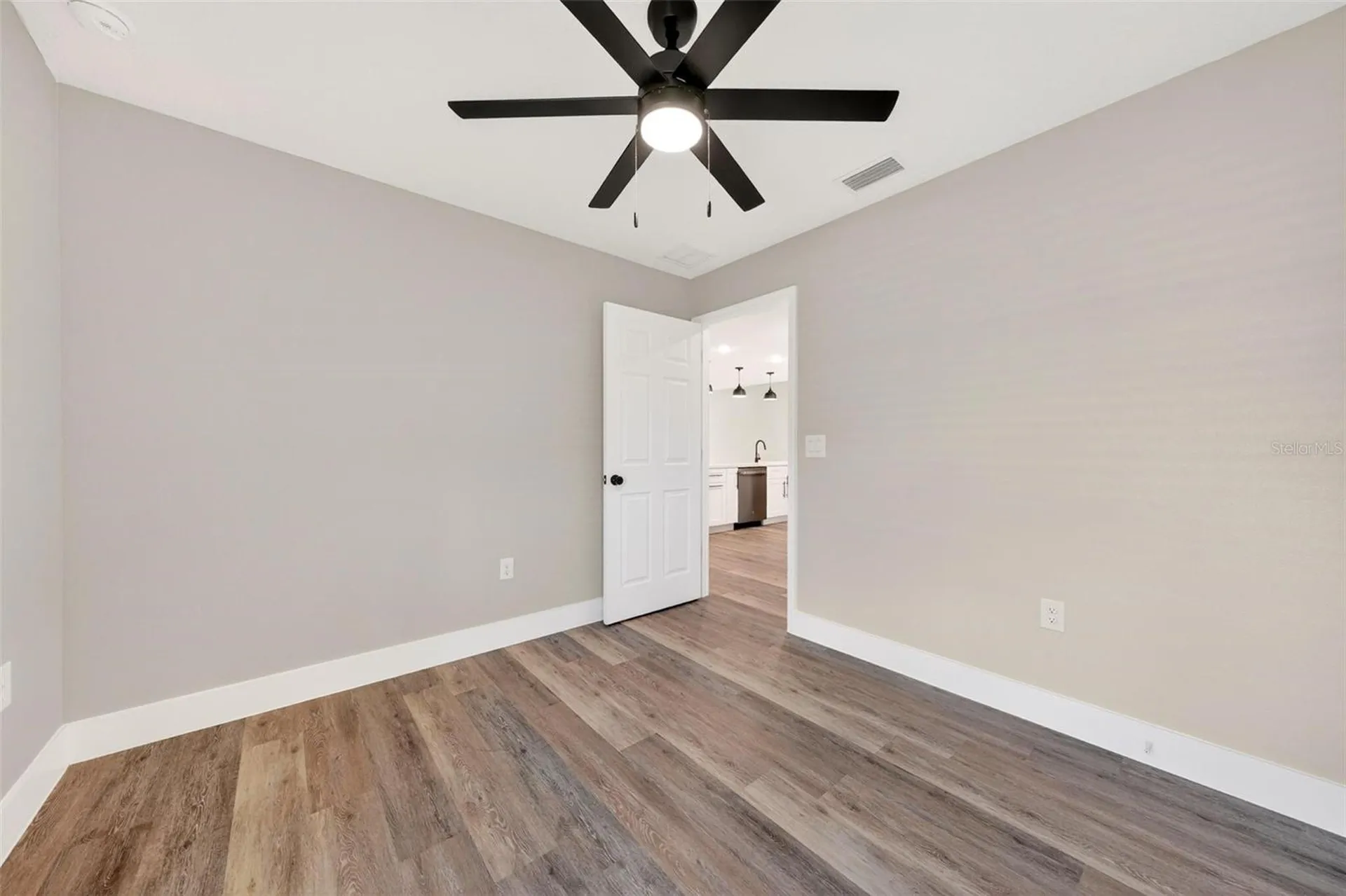 32629 Vista Avenue Leesburg FL 34788